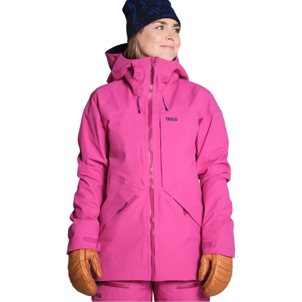 Trew Gear Chariot Bib + Stella Jacket Kit in Pinkberry Womens Medium
